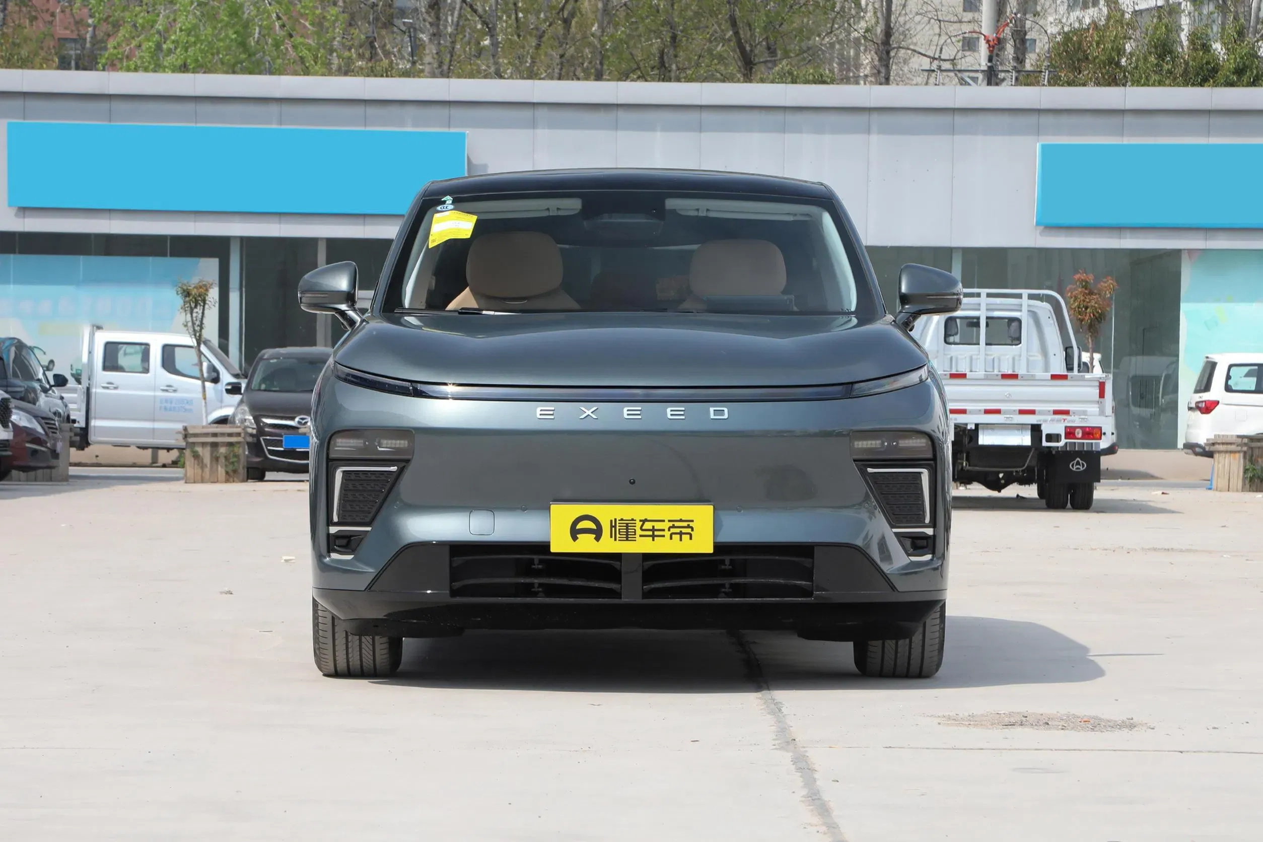 imgi_116_2024-Chery-Exeed-Sterra-Et-PRO-5-Doors-5-Seats-SUV-Used-Extended-Range-Car 2026 Exeed Sterra Et PRO 5 Doors 5 Seats SUV – In Stock in China | Buy Cars Direct From China Sudan - Image 1